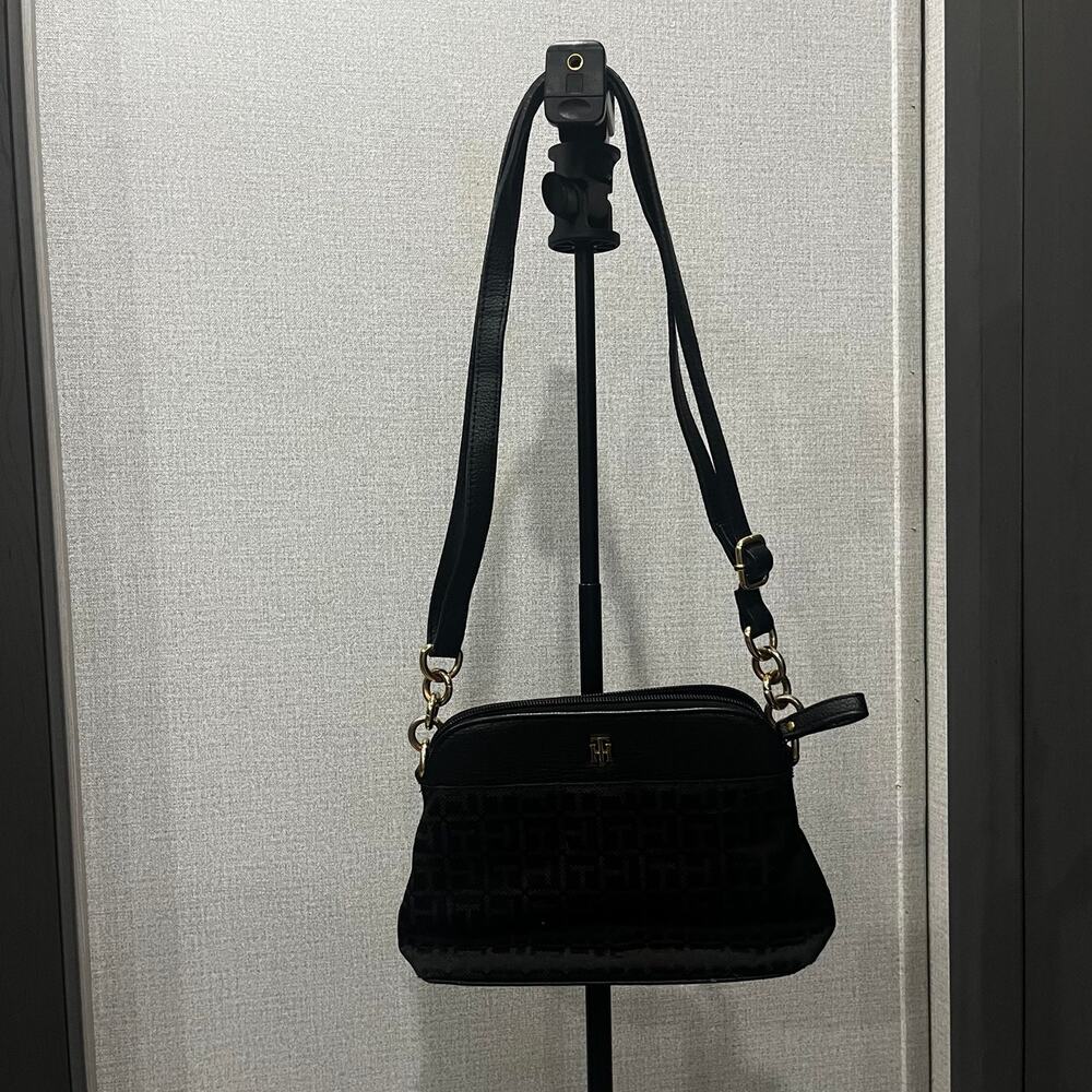 Tommy Hilfiger Purse